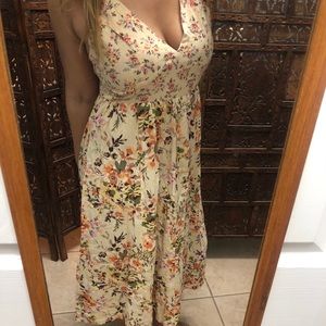 Floral Linen Pattern Dress Large